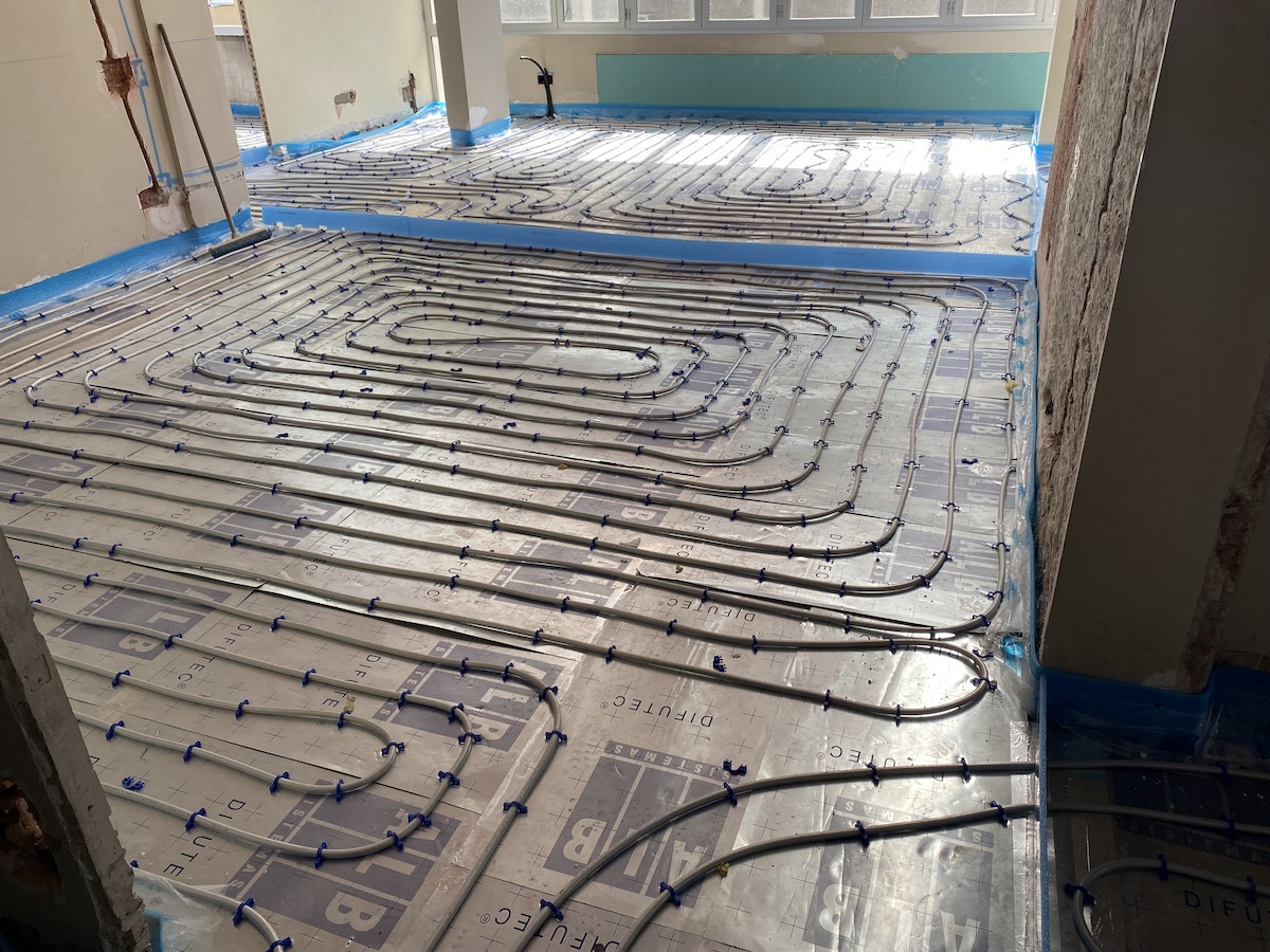 Instalación de climatización y suelo radiante en Barcelona